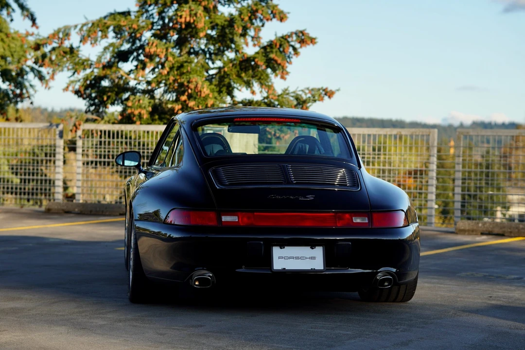 1998 Porsche 993 Carrera - Image 25 of 31