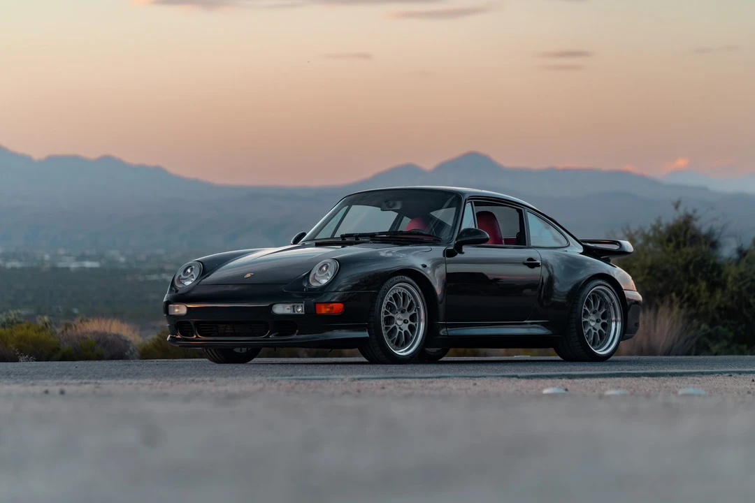 1998 Porsche 993 Carrera - Image 8 of 31