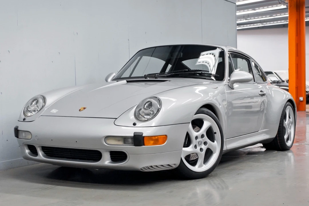 1998 Porsche 993 Carrera - Image 1 of 31