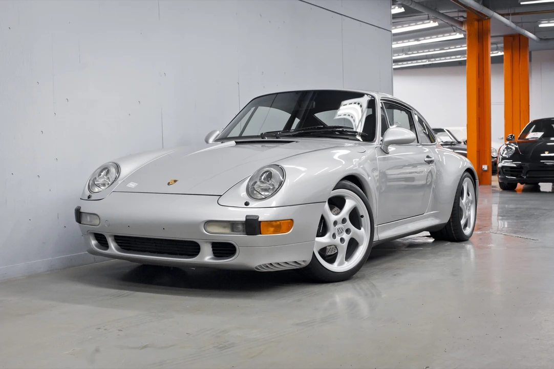 1998 Porsche 993 Carrera - Image 2 of 31