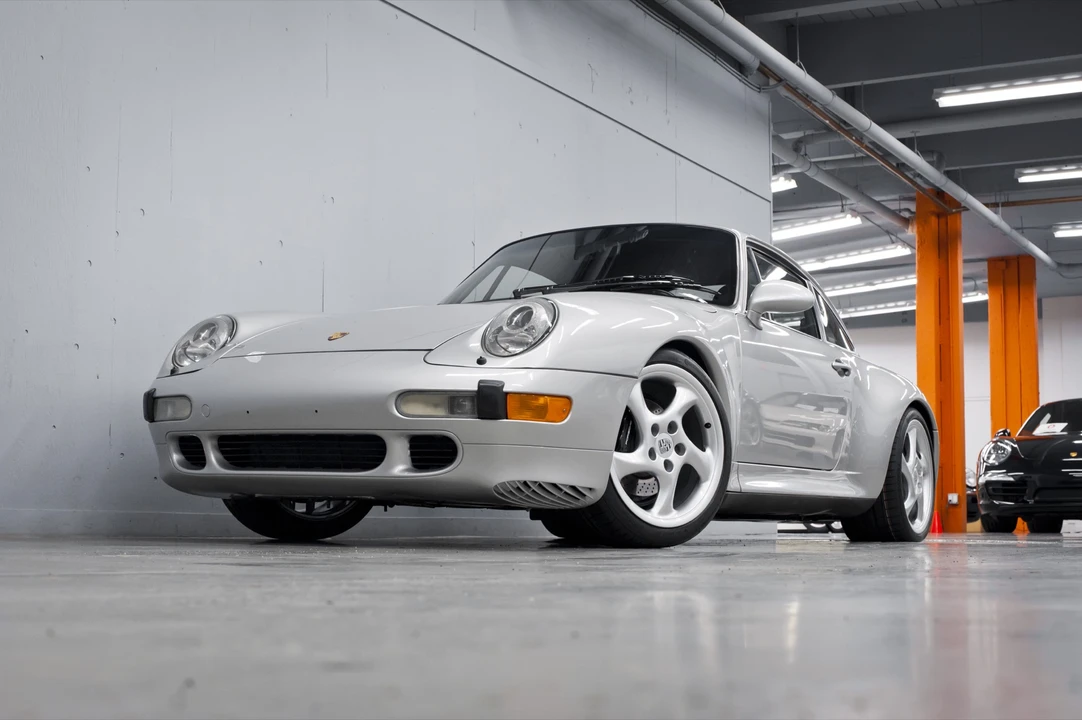 1998 Porsche 993 Carrera - Image 3 of 31