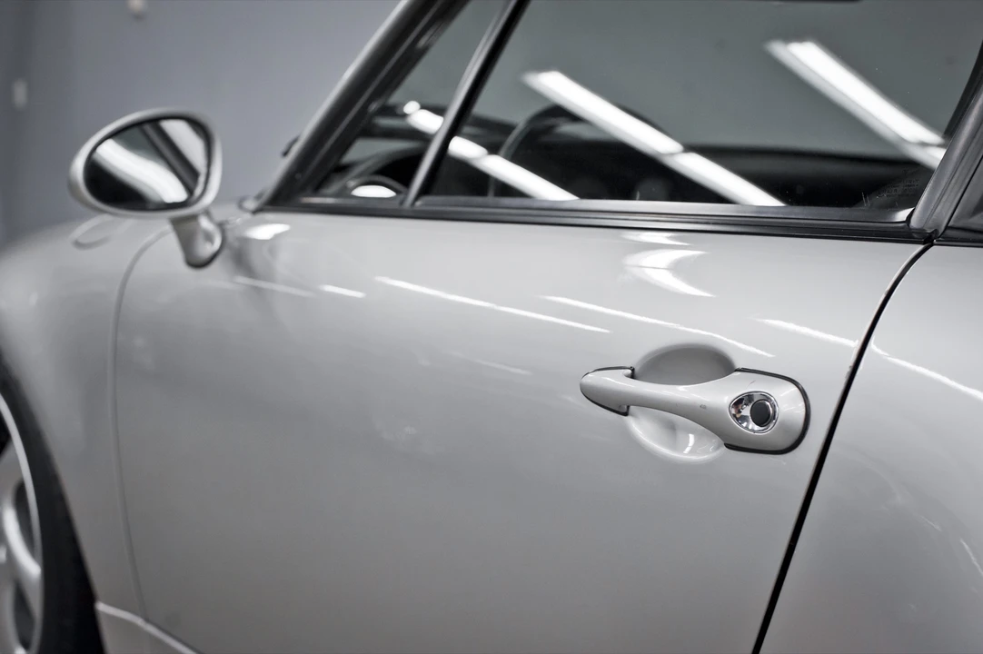 1998 Porsche 993 Carrera - Image 17 of 31