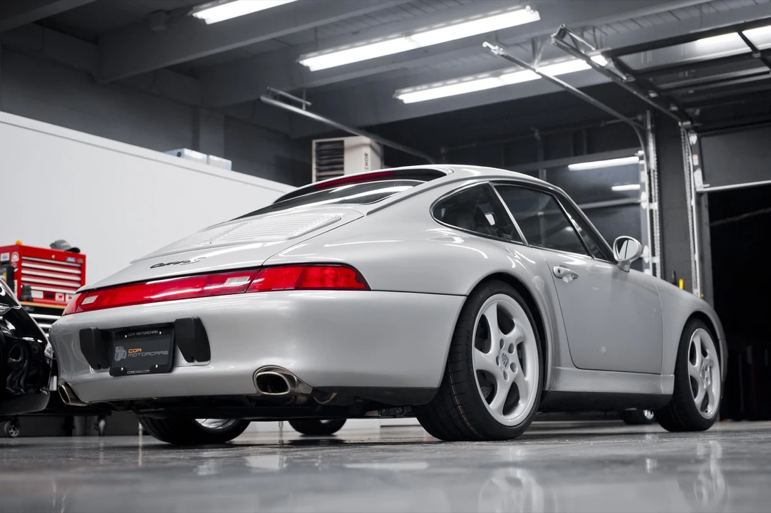 1998 Porsche 993 Carrera - Image 8 of 31