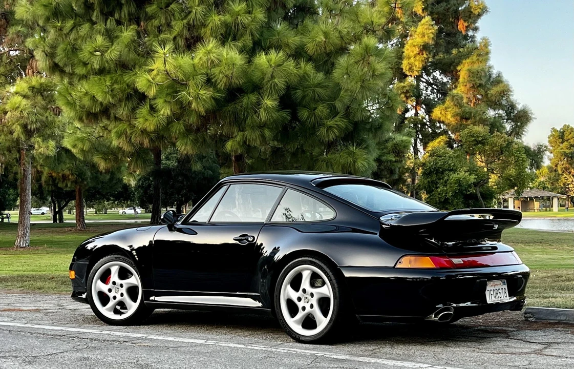 1998 Porsche 993 Carrera S - Image 12 of 31