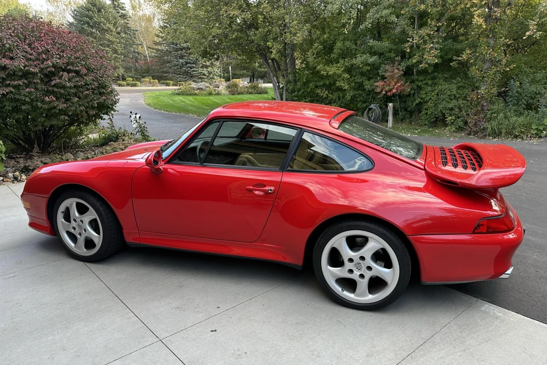 1998 Porsche 993 Carrera - Image 2 of 31