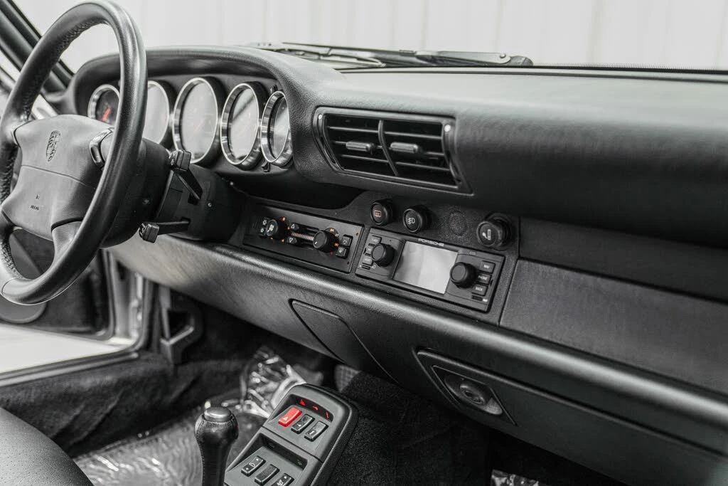 1998 Porsche 993 Carrera S - Image 14 of 31