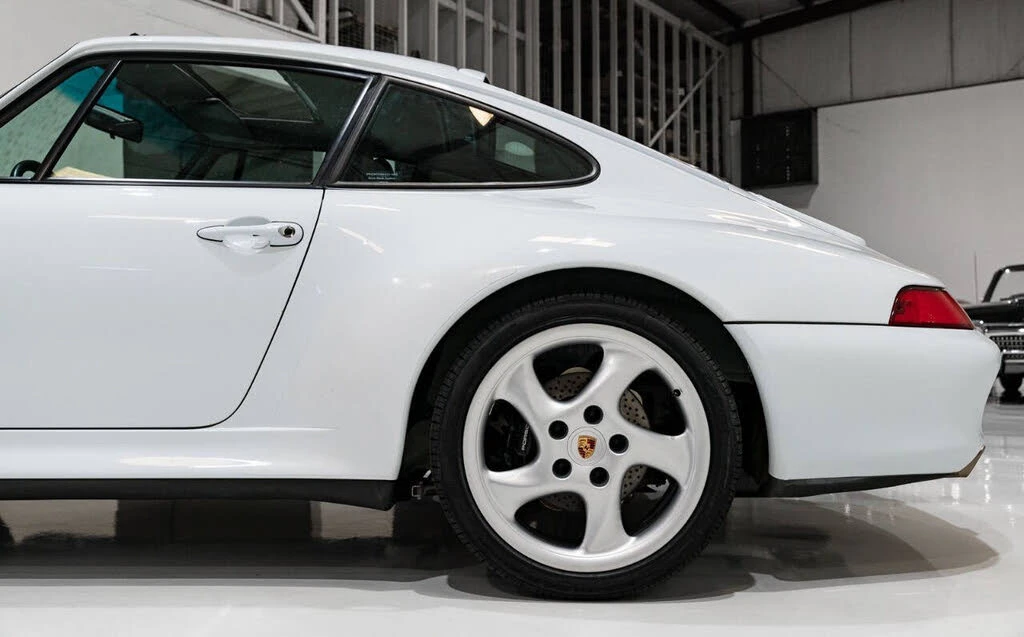 1998 Porsche 993 Carrera S - Image 11 of 31
