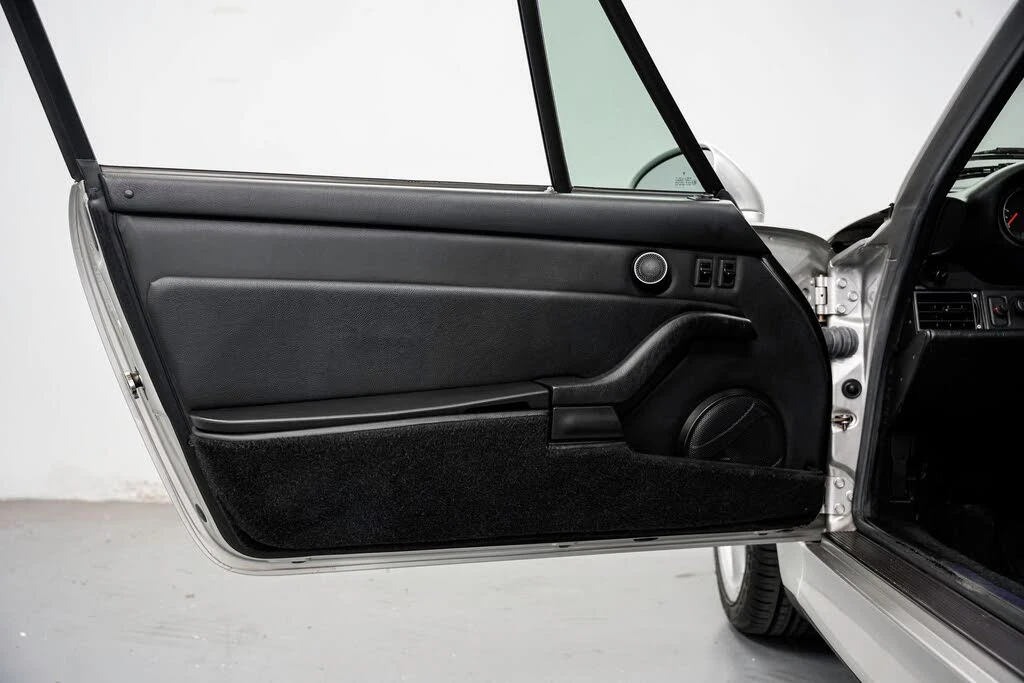 1998 Porsche 993 Carrera S - Image 24 of 31
