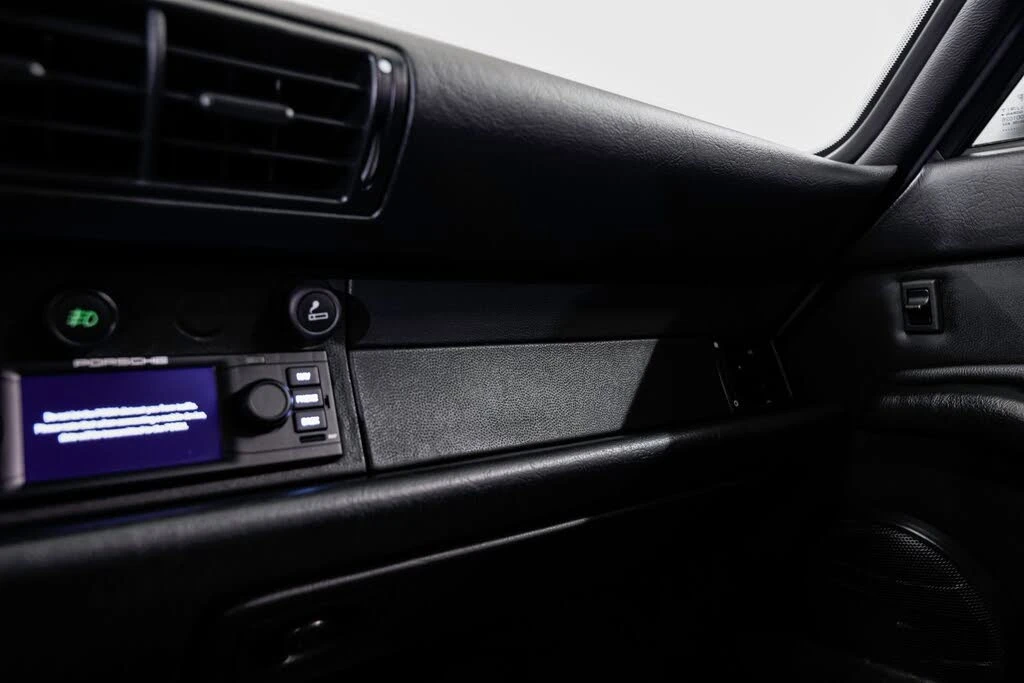 1998 Porsche 993 Carrera S - Image 16 of 31