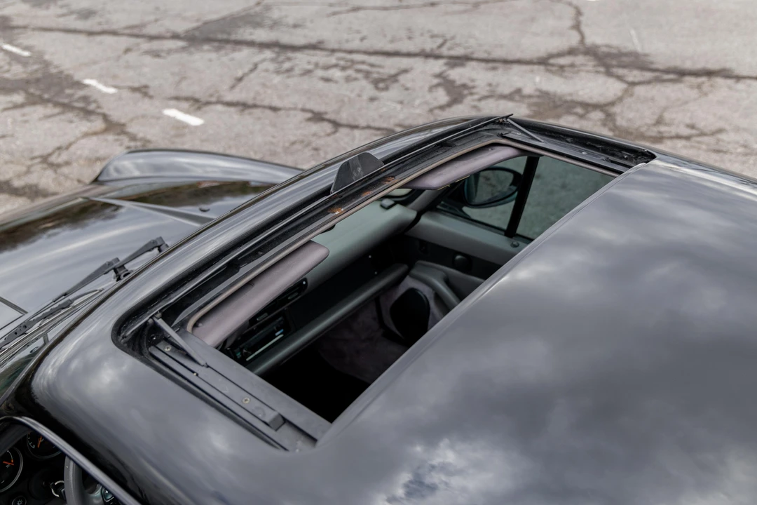 1998 Porsche 993 Carrera S - Image 15 of 31