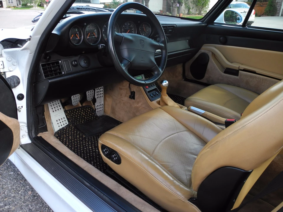 1998 Porsche 993 Carrera - Image 30 of 31