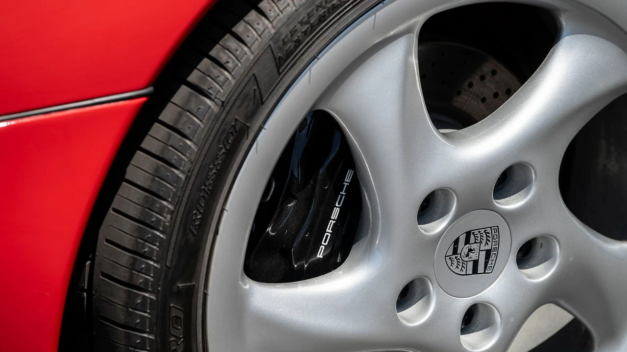 1998 Porsche 993 Carrera S - Image 2 of 31