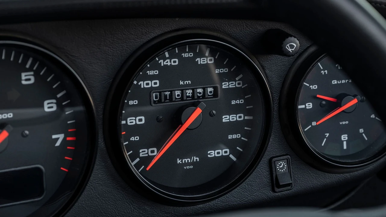 1998 Porsche 993 Carrera S - Image 31 of 31