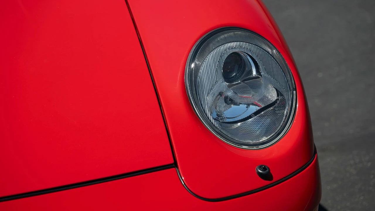1998 Porsche 993 Carrera S - Image 9 of 31