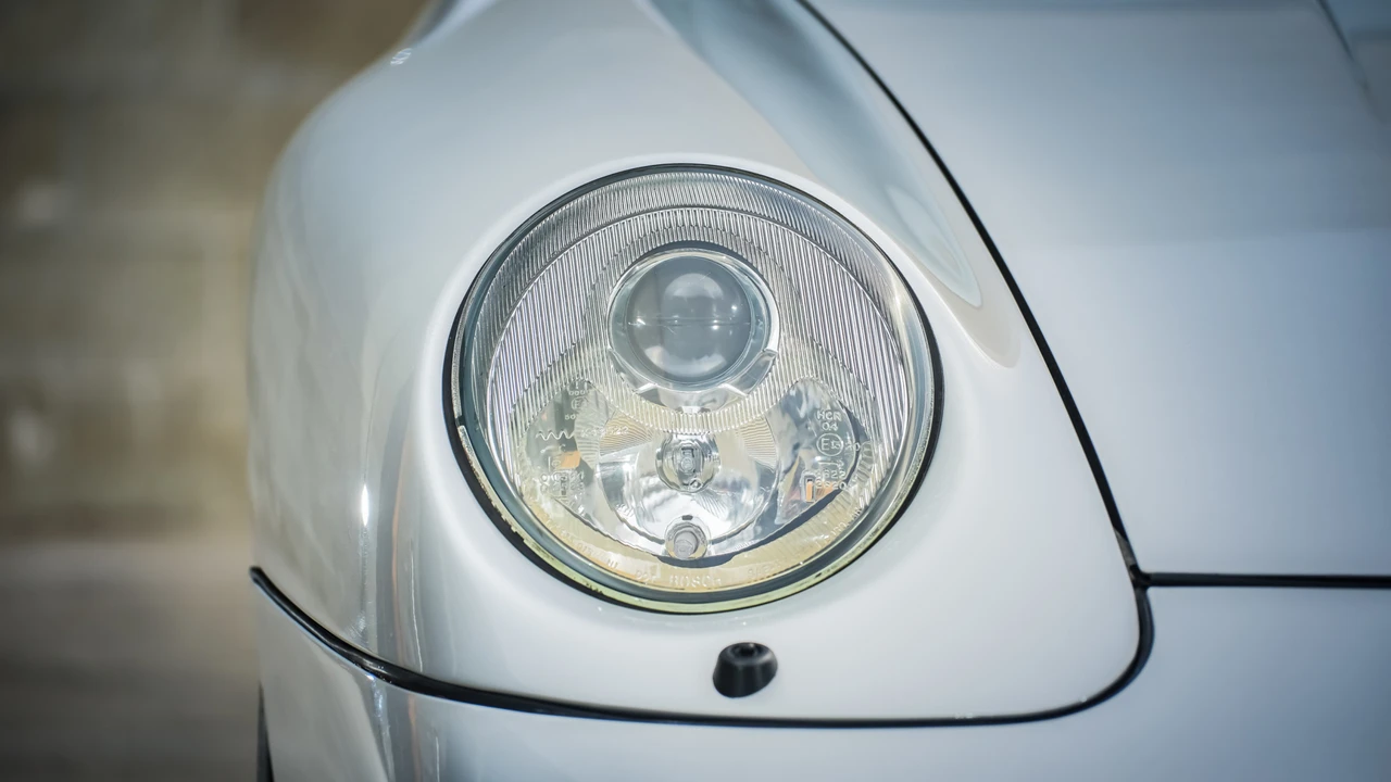 1998 Porsche 993 Carrera - Image 21 of 31