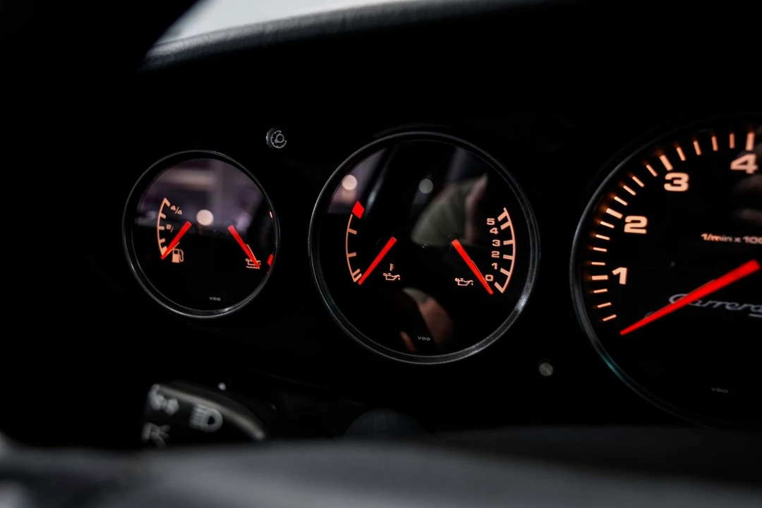 1998 Porsche 993 Carrera S - Image 11 of 31