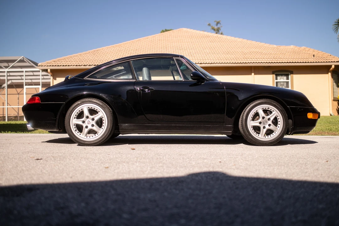 1998 Porsche 993 Carrera - Image 25 of 31
