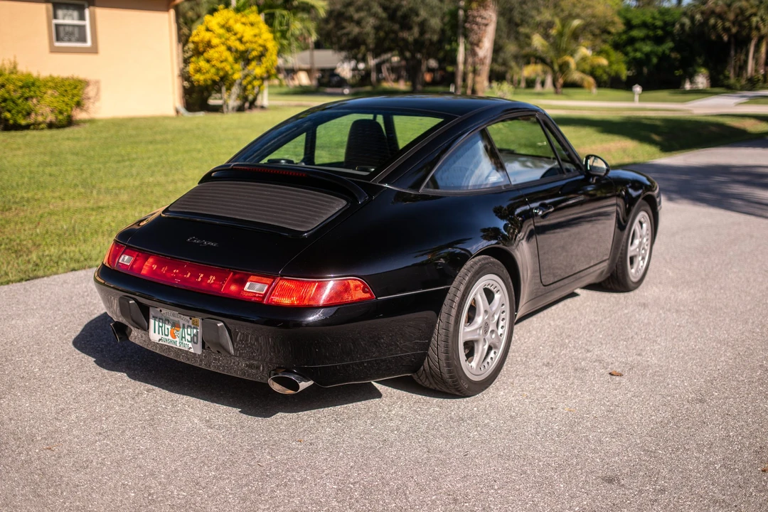 1998 Porsche 993 Carrera - Image 26 of 31