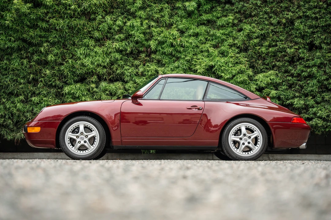 1998 Porsche 993 Carrera - Image 8 of 31