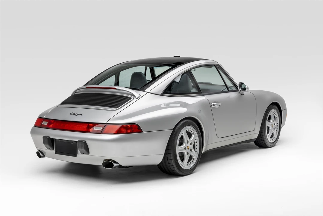 1998 Porsche 993 Carrera - Image 16 of 31