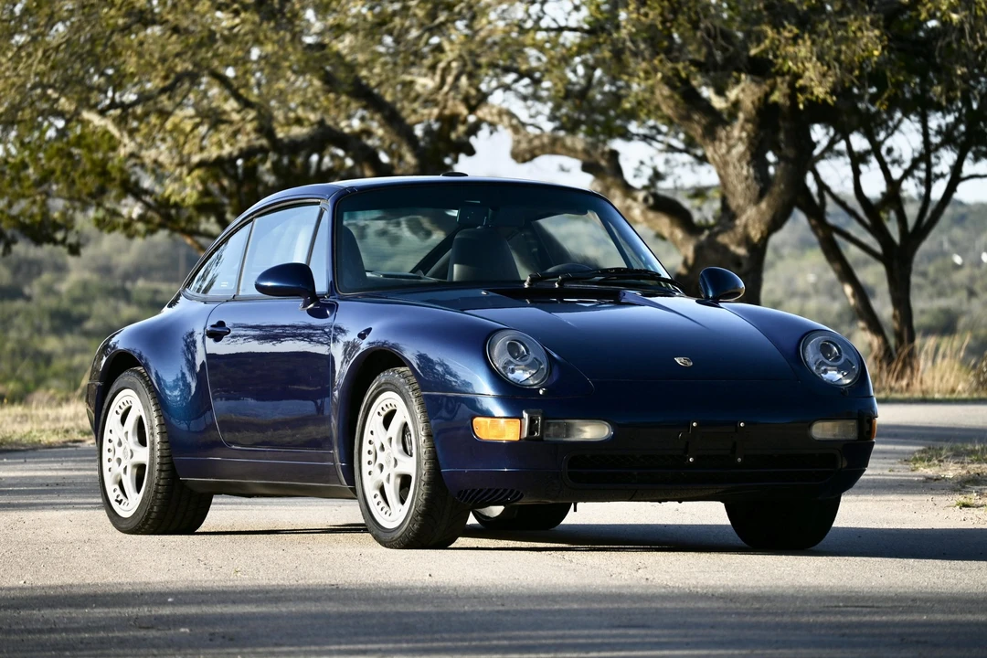1998 Porsche 993 Carrera - Image 10 of 31