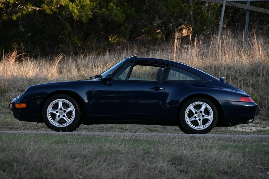 1998 Porsche 993 Carrera - Image 17 of 31