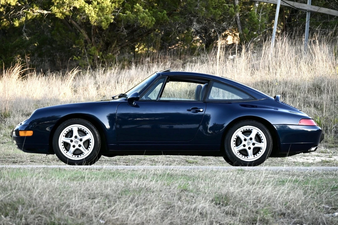 1998 Porsche 993 Carrera - Image 3 of 31