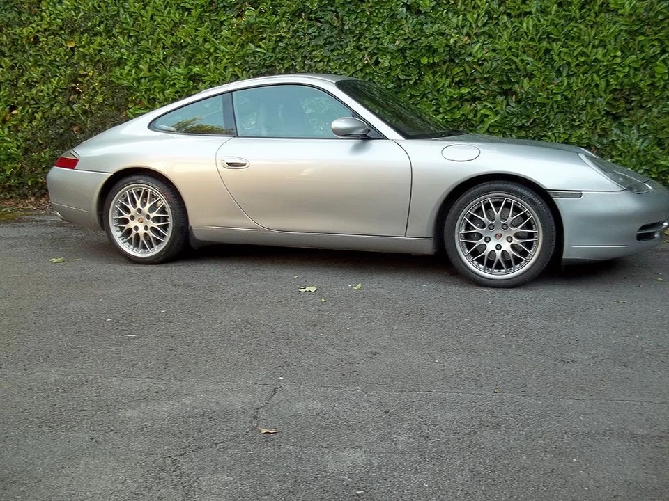 1998 Porsche 996 Carrera - Image 2 of 5