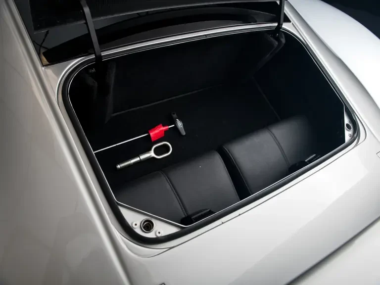 1998 Porsche 911 - Image 28 of 31