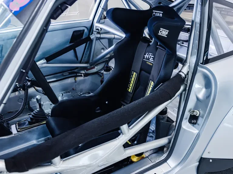 1998 Porsche 993 GT2 - Image 15 of 31