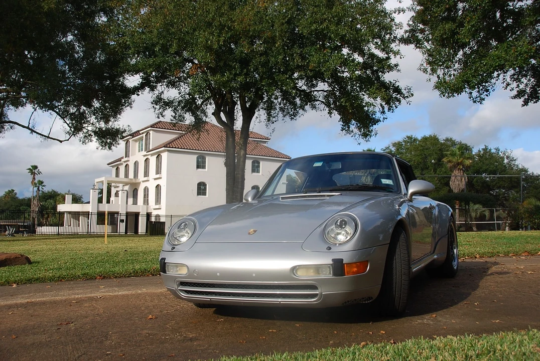 1998 Porsche 993 Carrera - Image 4 of 17