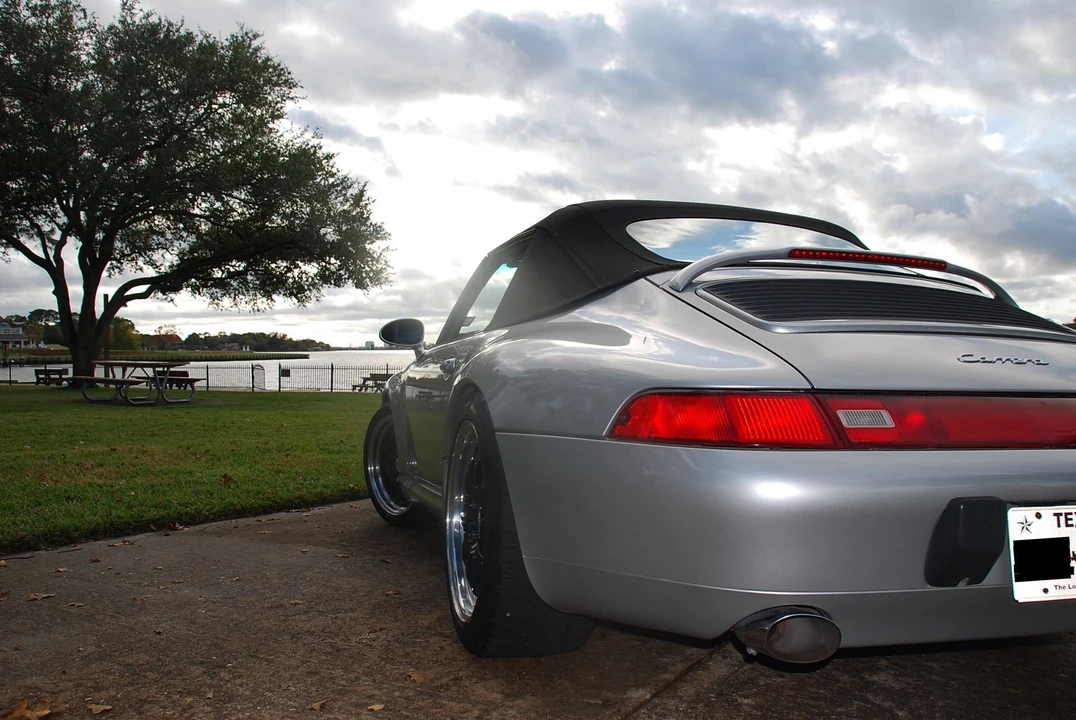 1998 Porsche 993 Carrera - Image 5 of 17