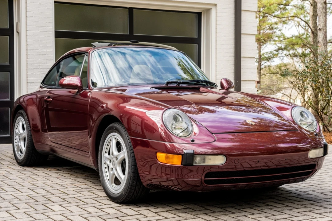 1998 Porsche 993 Carrera - Image 1 of 31