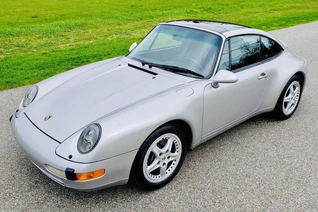 1998 Porsche 993 Carrera - Image 1 of 31