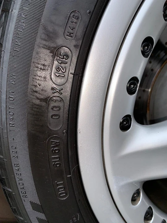 1998 Porsche 993 Carrera - Image 20 of 31