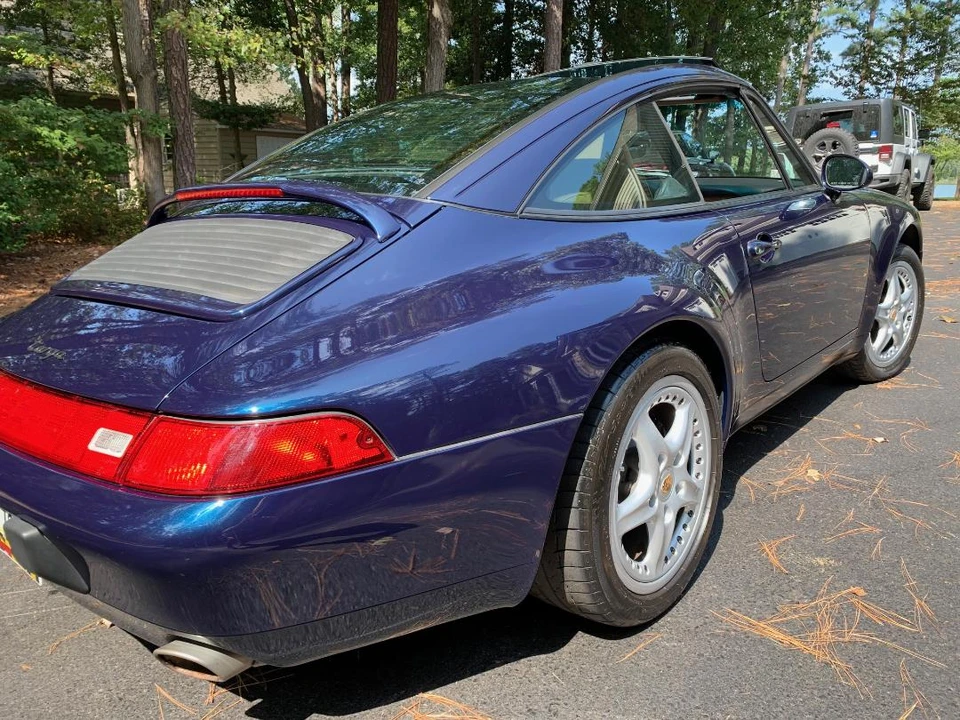 1998 Porsche 993 Carrera - Image 5 of 31