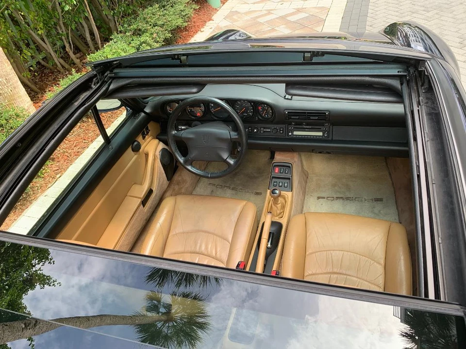 1998 Porsche 993 Carrera - Image 22 of 31