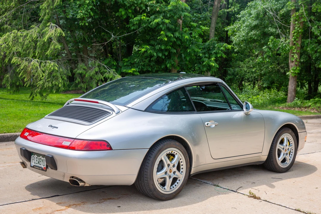 1998 Porsche 993 Carrera - Image 7 of 31