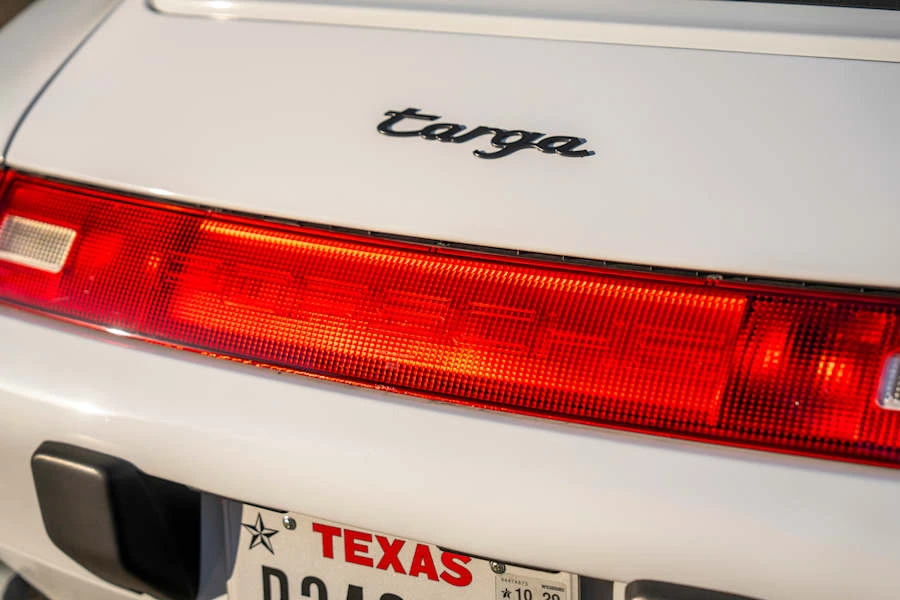 1998 Porsche 993 Targa - Image 9 of 31