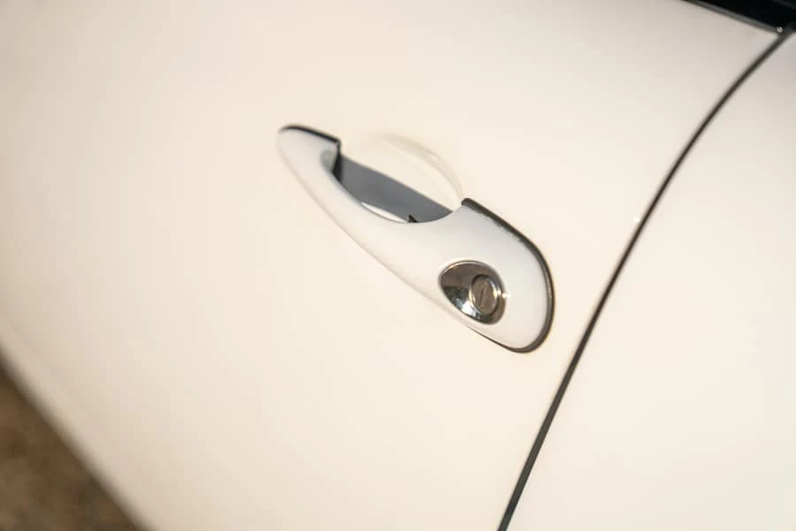 1998 Porsche 993 Targa - Image 13 of 31