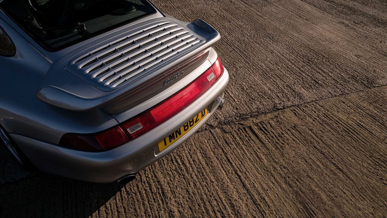 1998 Porsche 993 Turbo - Image 26 of 31