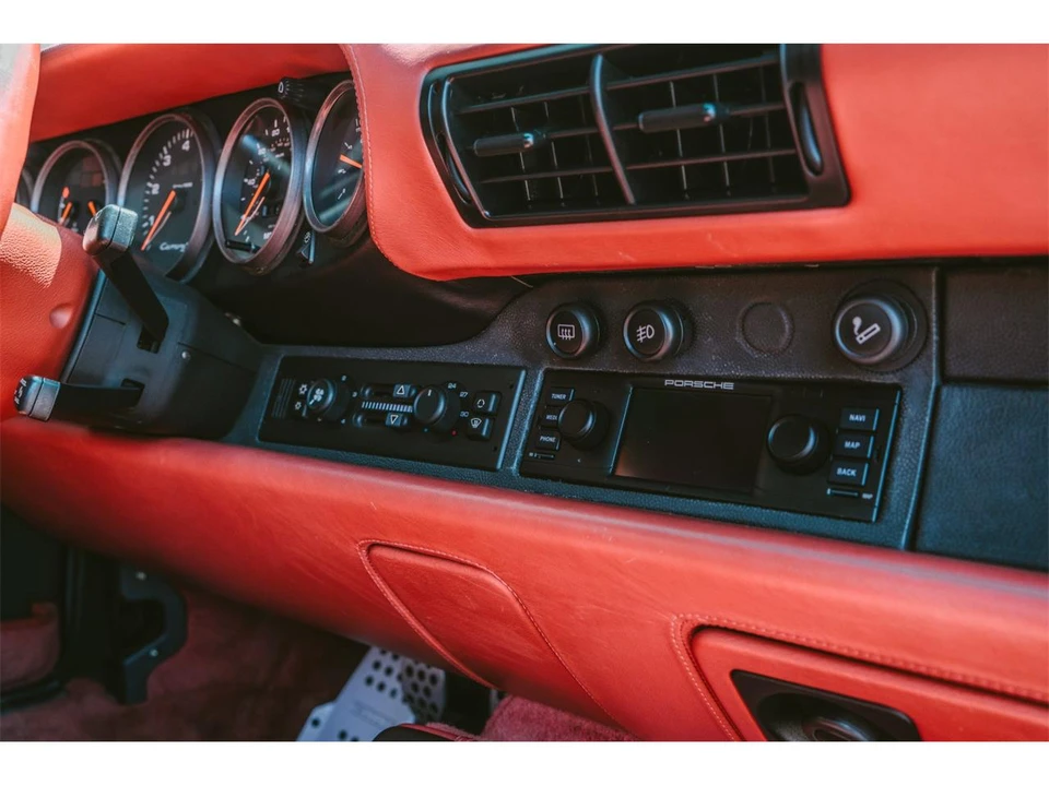 1998 Porsche 993 Carrera - Image 25 of 31