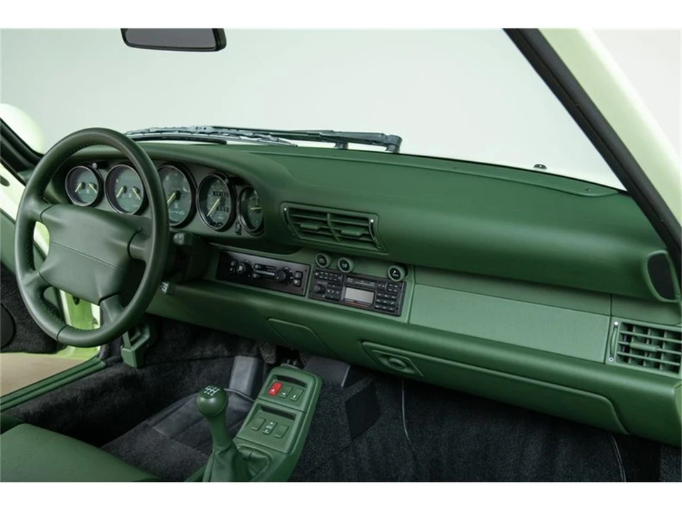1998 Porsche 993 Carrera - Image 27 of 31