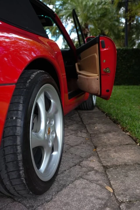 1998 Porsche 993 Carrera - Image 9 of 18