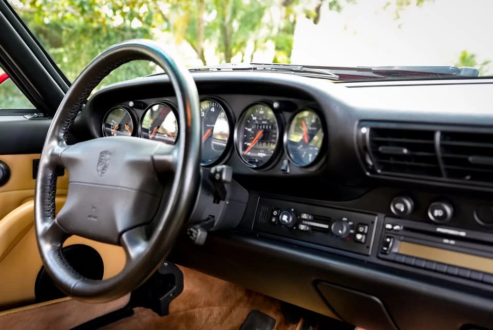 1998 Porsche 993 Carrera - Image 10 of 18