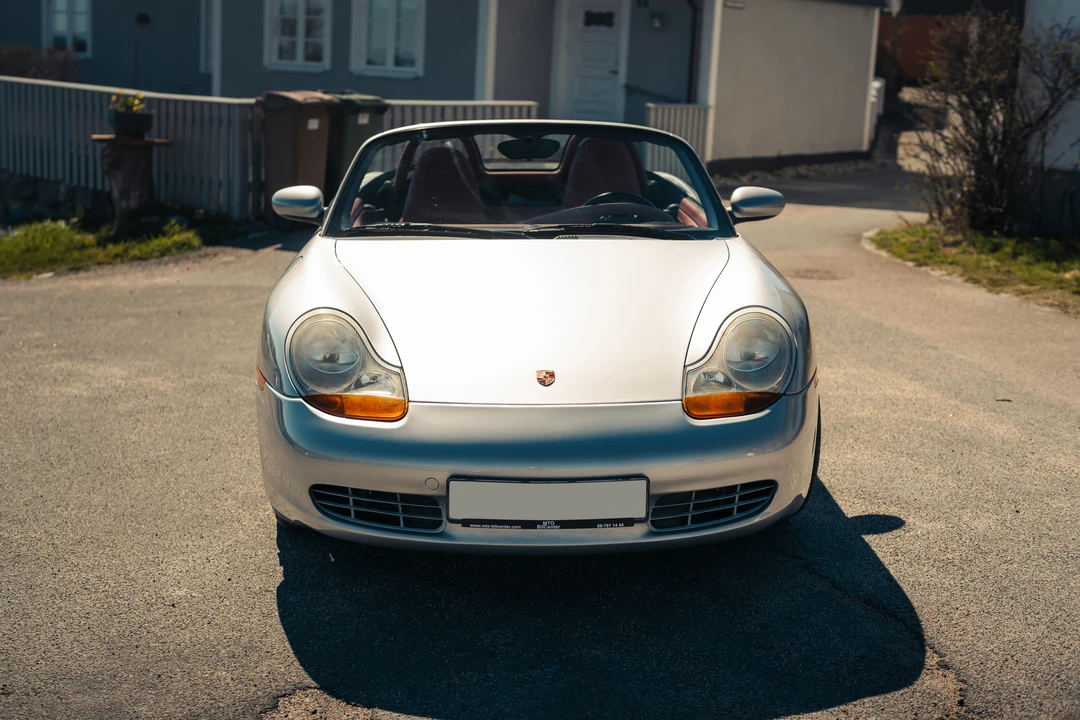 1998 Porsche 986 Boxster - Image 2 of 31
