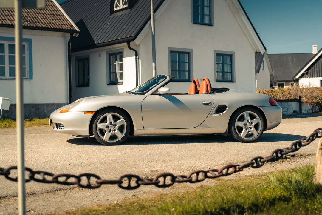1998 Porsche 986 Boxster - Image 8 of 31