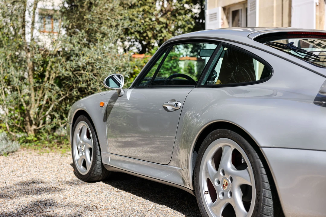 1998 Porsche 993 Turbo - Image 24 of 31