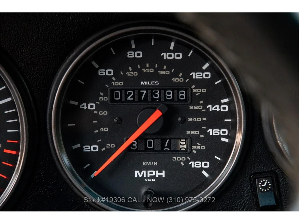 1998 Porsche 993 Carrera - Image 24 of 31