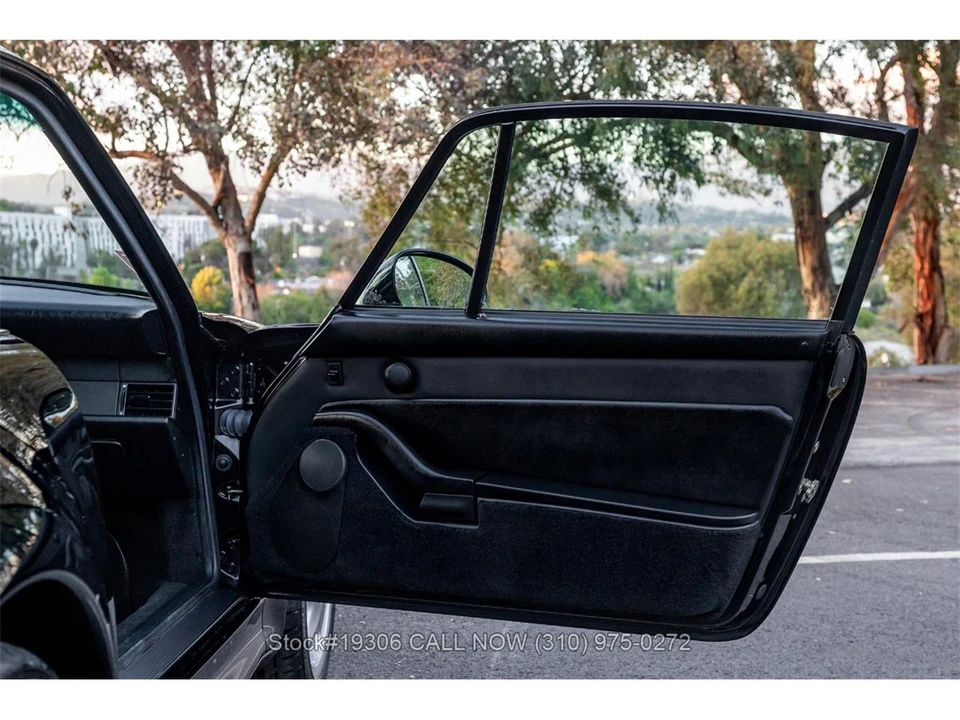 1998 Porsche 993 Carrera - Image 29 of 31